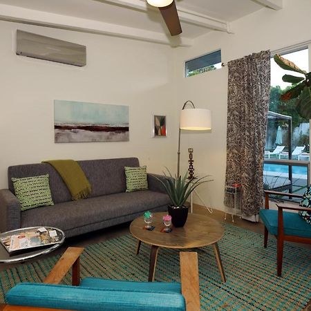 The Wesley Hotel By Avantstay Retro Spacious W Bbq Pool Spa بالم سبرينغس المظهر الخارجي الصورة