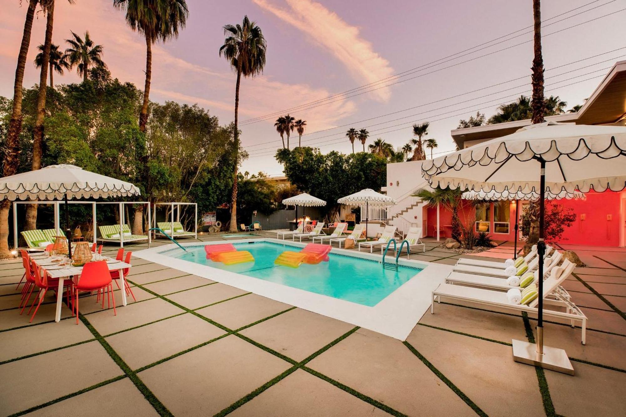 The Wesley Hotel By Avantstay Retro Spacious W Bbq Pool Spa بالم سبرينغس المظهر الخارجي الصورة