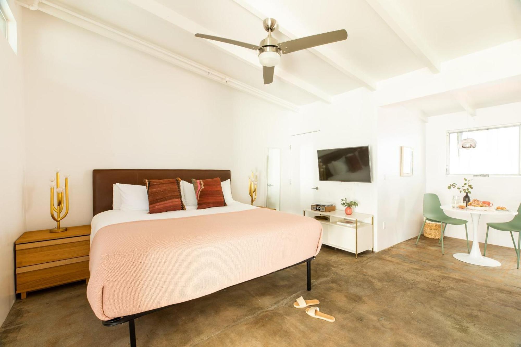 The Wesley Hotel By Avantstay Retro Spacious W Bbq Pool Spa بالم سبرينغس المظهر الخارجي الصورة